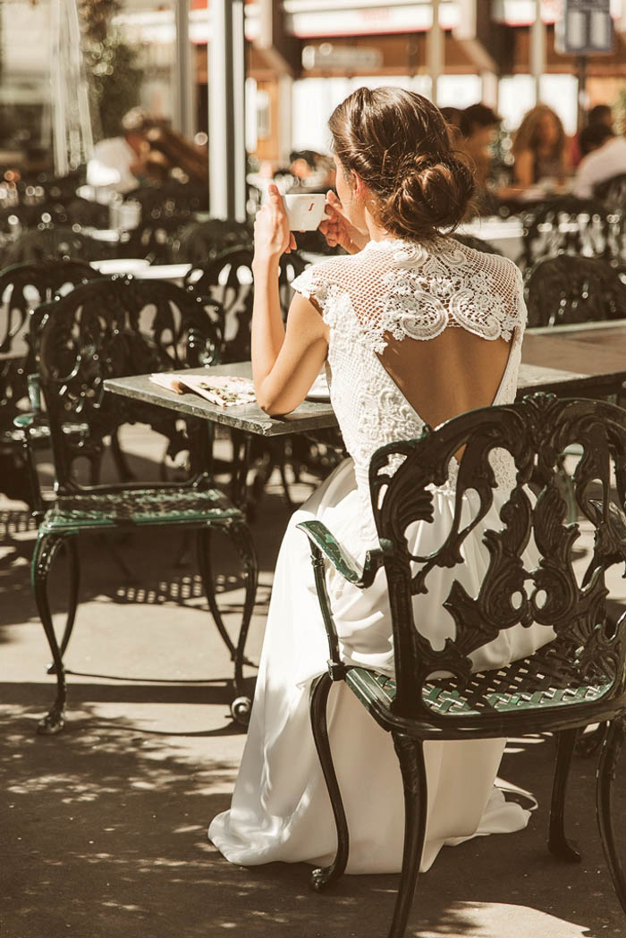 brautkleid handgemacht in spanien mit ausgefallenem rückenausschnitt bebas closet