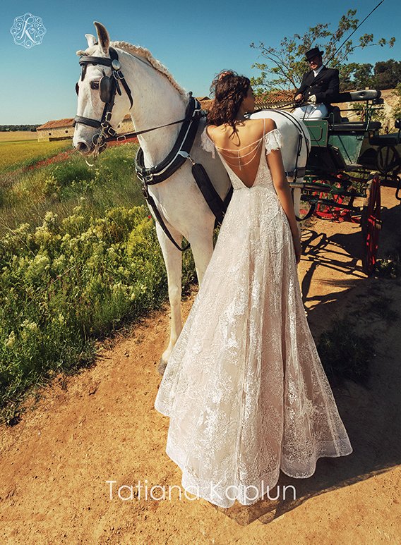 Tatiana Kaplun Brautkleider Russische Romantik Mit Dem Gewissen Etwas Hochzeit Um 3